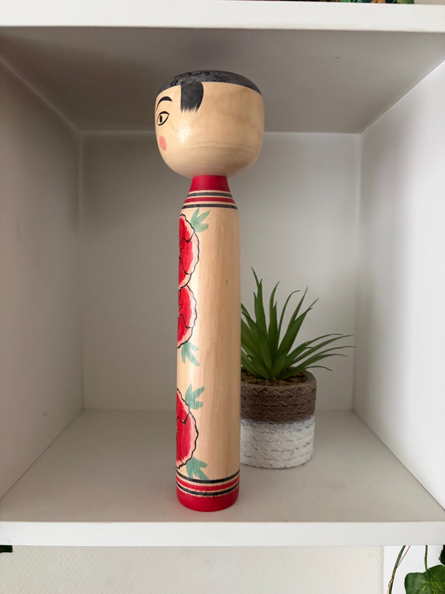 Vintage traditional Nakanosawa “Takobozu” Kokeshi doll by Koji Seya
