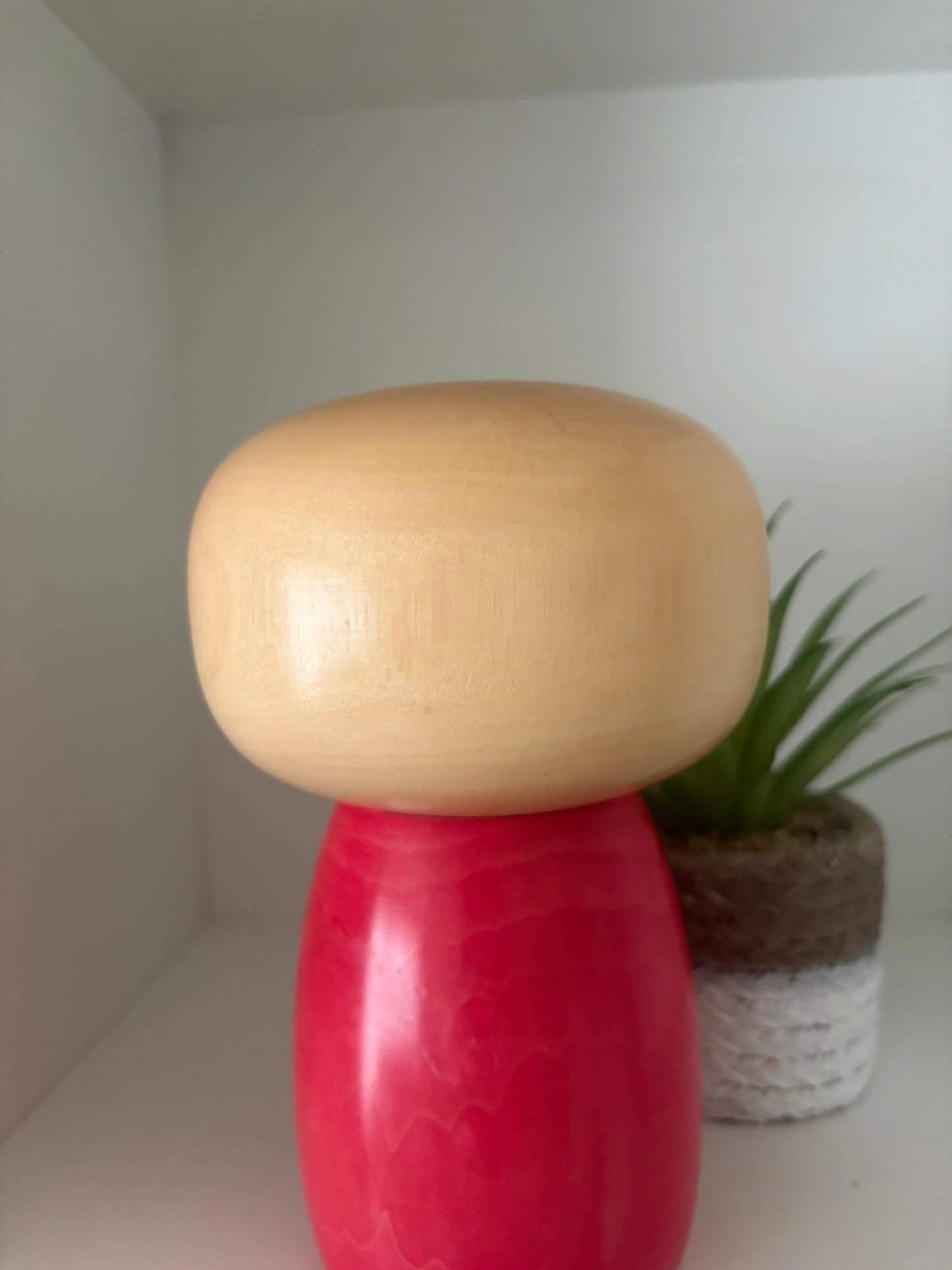 Rare vintage Sosaku kokeshi by Takahashi Hashime (1918-2002)