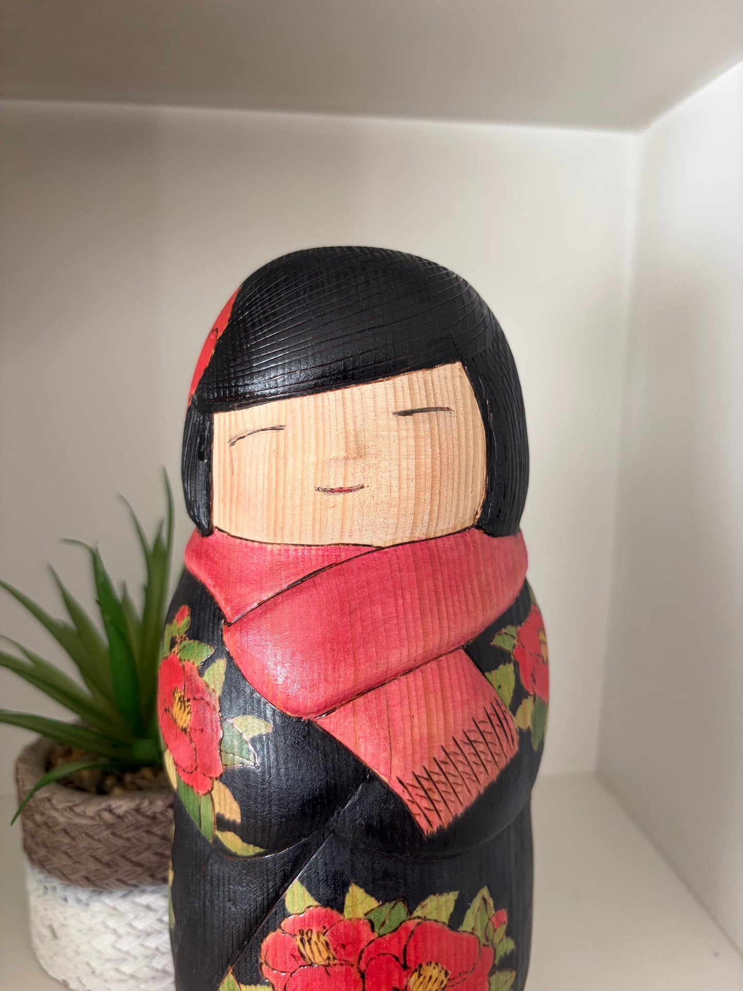 Unique Modern Sosaku kokeshi by Yuko Yamazaki - With box