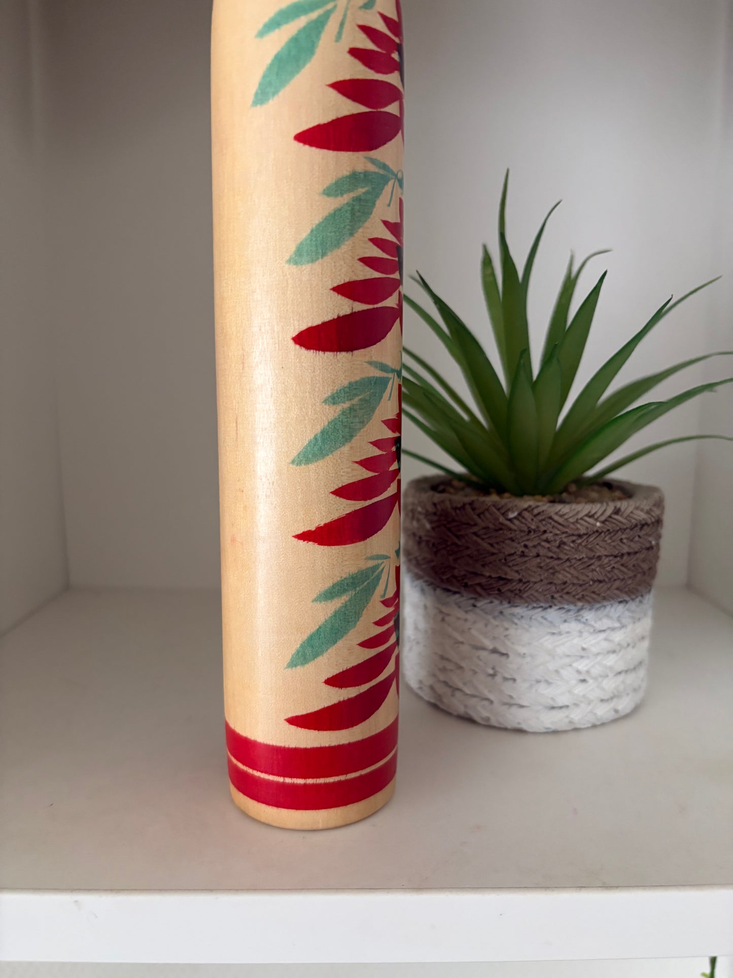 Vintage traditional Togatta kokeshi by Sakuta Takashi