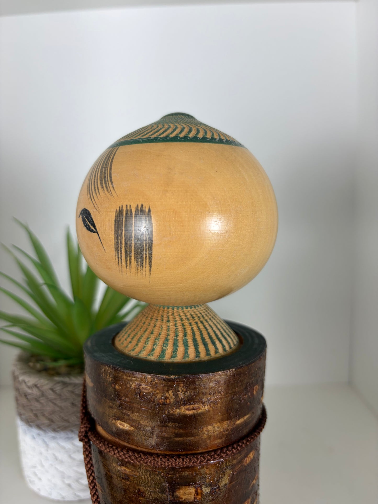 Vintage Sosaku kokeshi by Tamura Noboru
