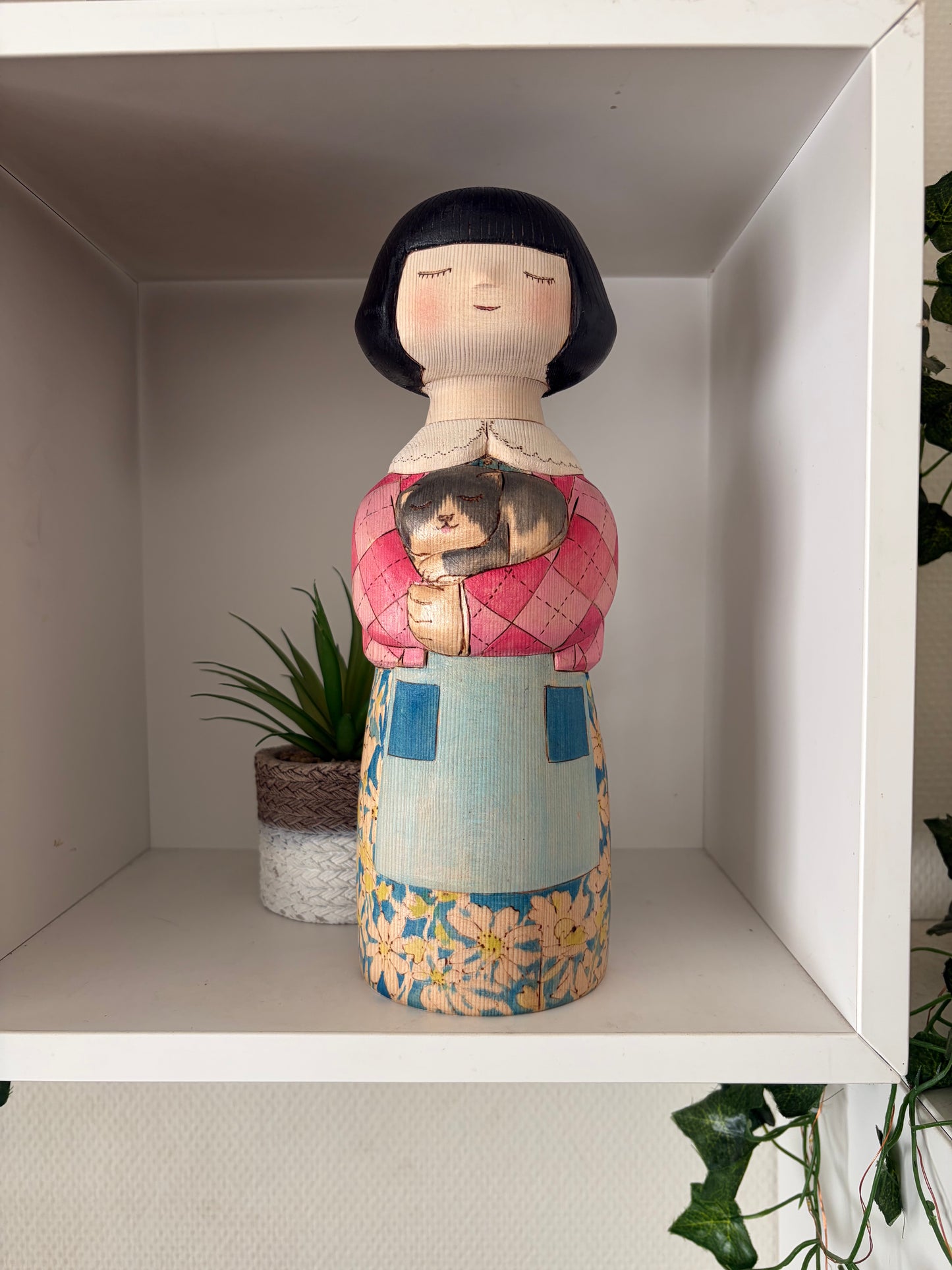 Unique Modern Sosaku kokeshi by Yuko Yamazaki - With box