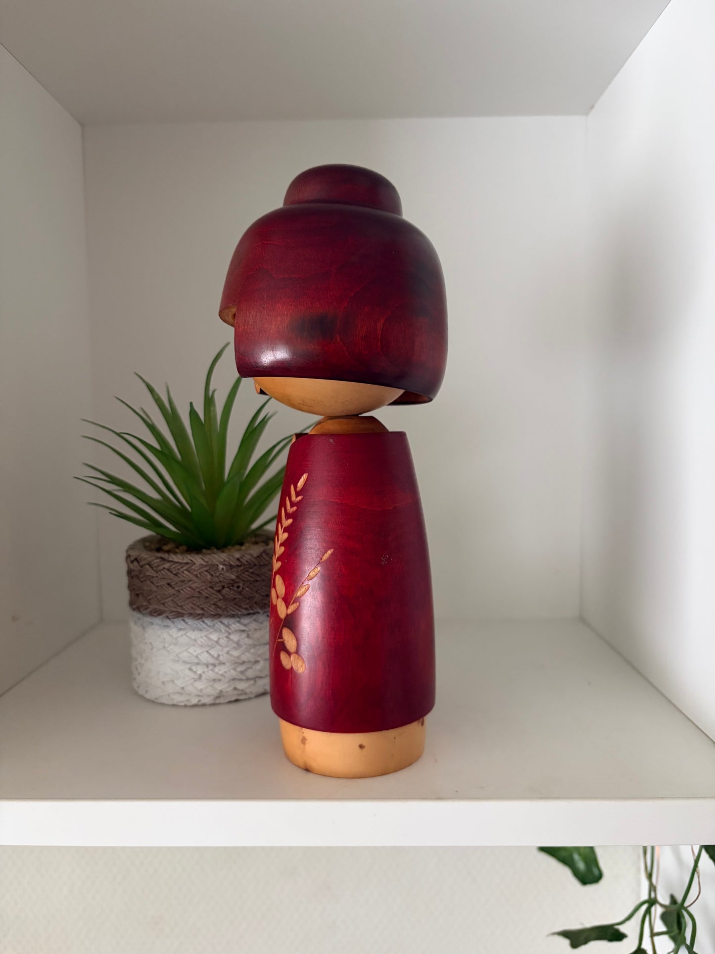 Vintage Sosaku kokeshi by Fujikawa Masae (1942-2015)