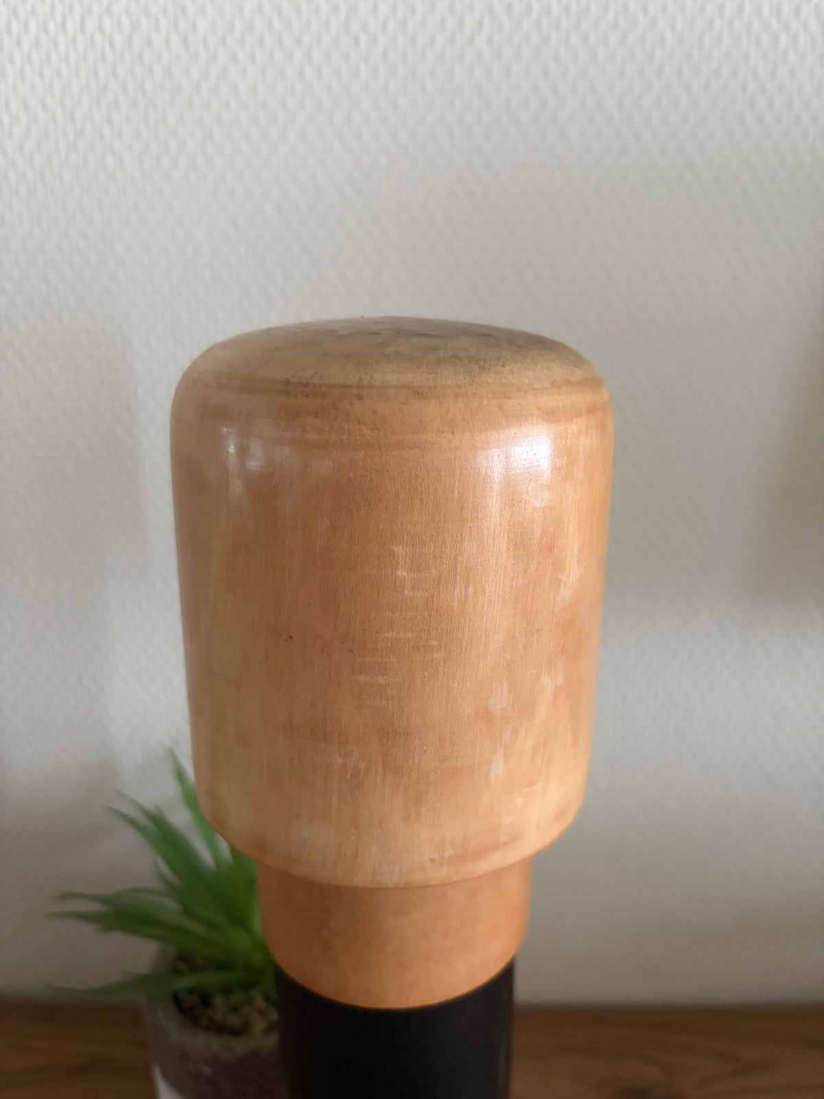 Vintage Gumma kokeshi by Sogen Departement store - Big version