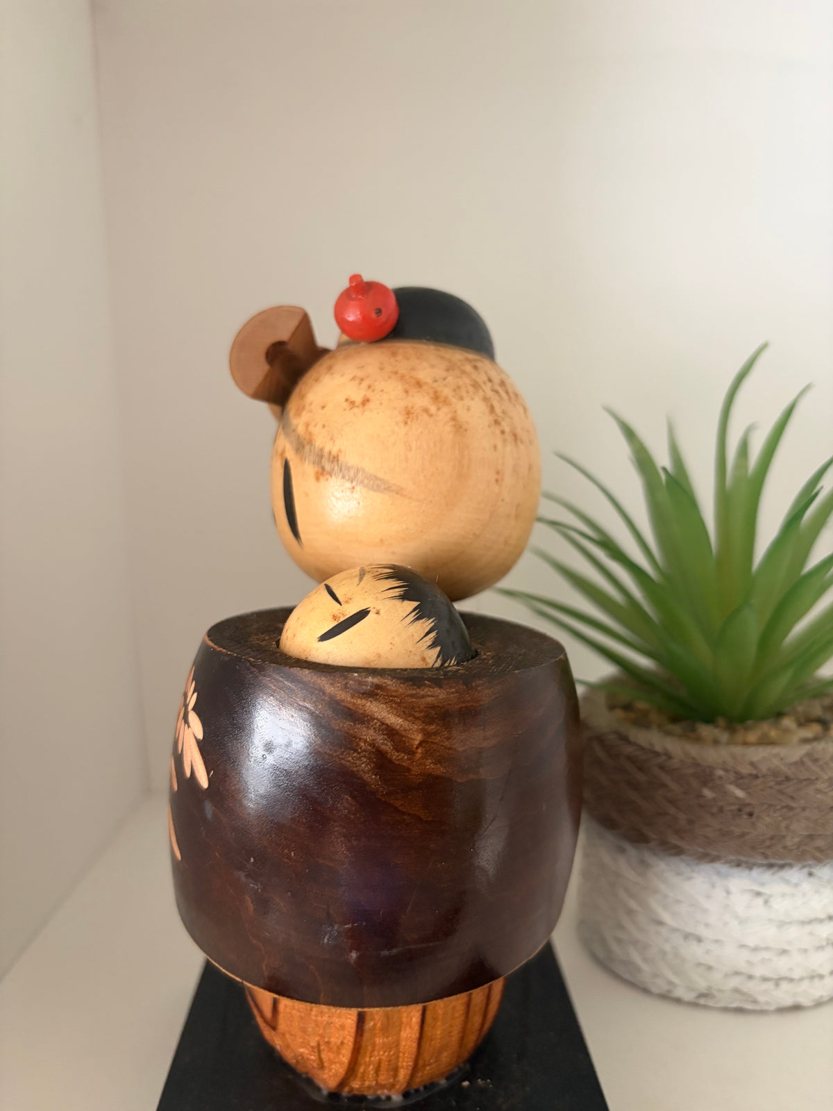 Vintage Sosaku kokeshi by Isamu Yamakawa - Mother and child