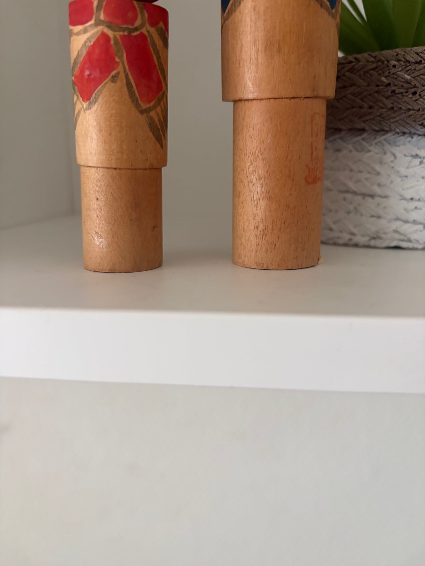 Vintage Mother and Child kokeshi by Kiyohara Takao
