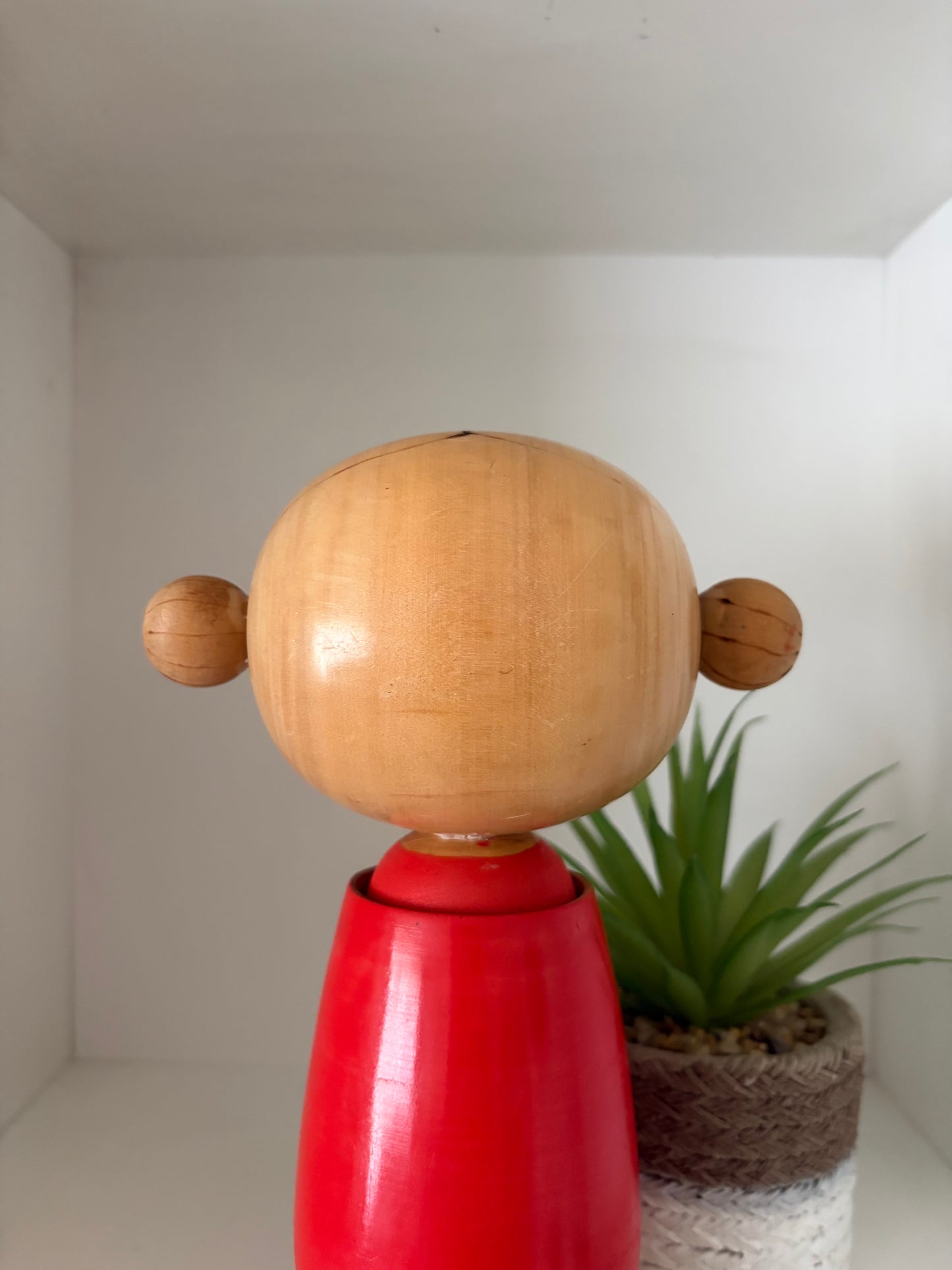 Vintage Sosaku kokeshi by Akira