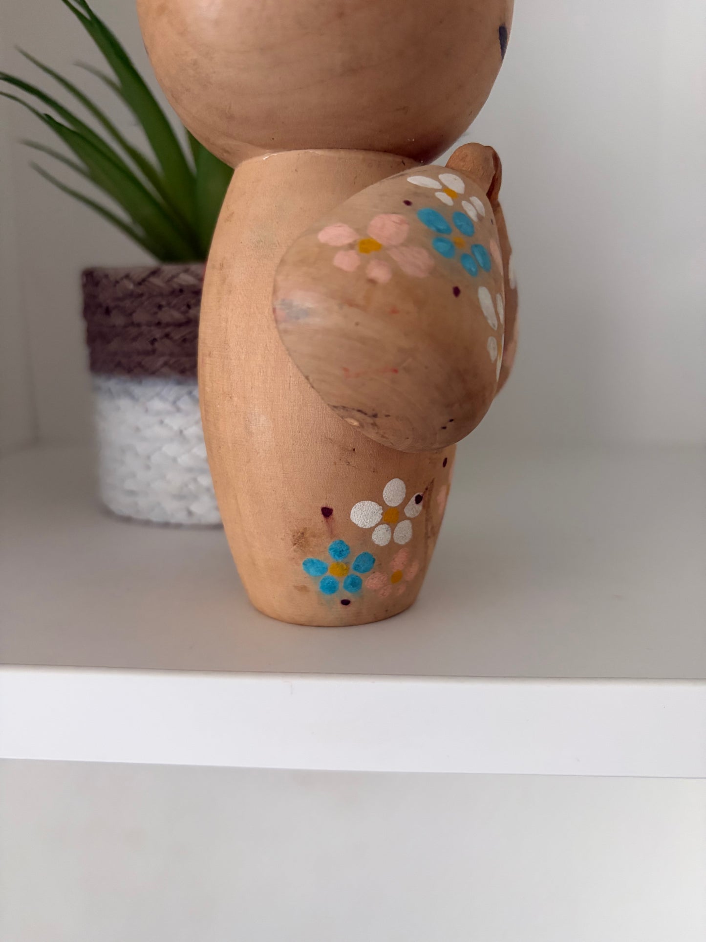 Lovely rare vintage Sosaku kokeshi by Aoki Ryoka (1931-)
