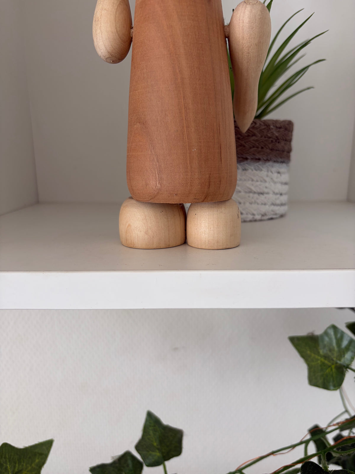 Rare vintage Sosaku kokeshi by Hideo Ishihara (1925-1999)