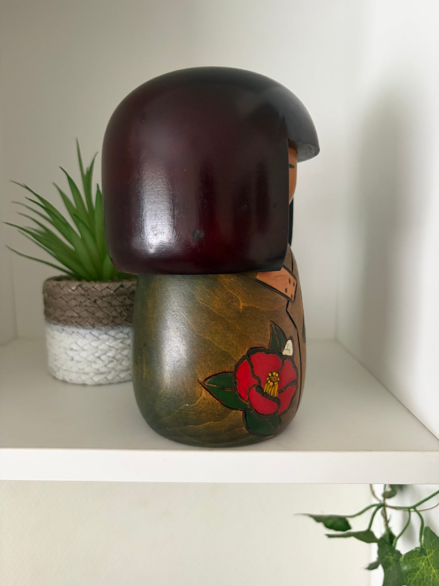 Vintage Gumma kokeshi by Kisaku
