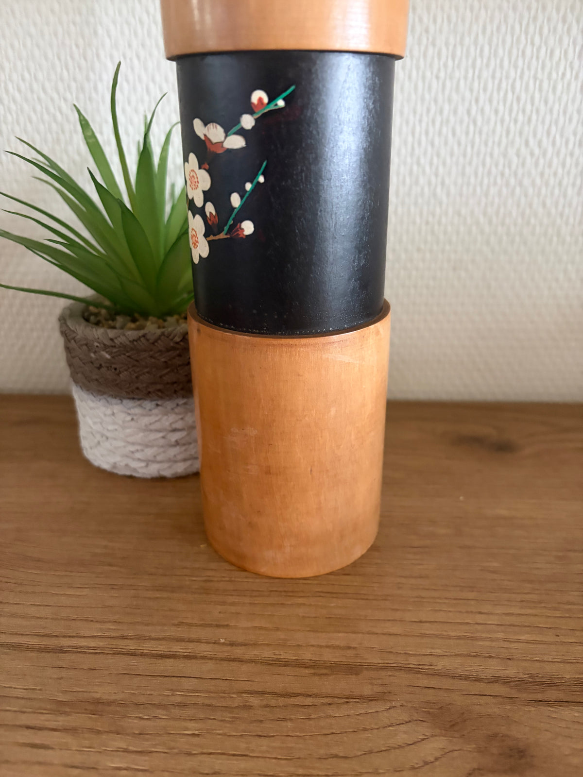 Vintage Gumma kokeshi by Sogen Departement store - Big version