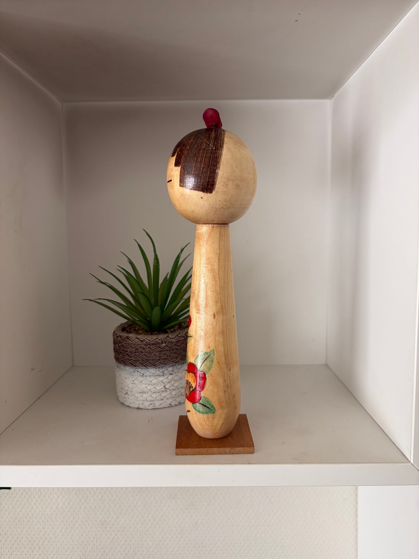 Vintage Sosaku kokeshi by Hogetsu Maruyama