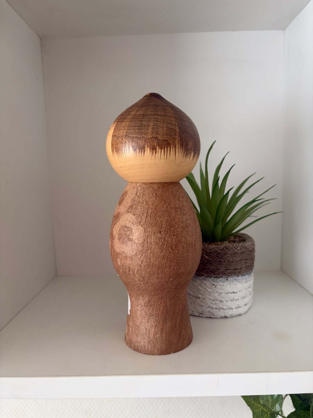 Vintage Mushin Kokeshi made by Watanabe Masao (1917-2007)