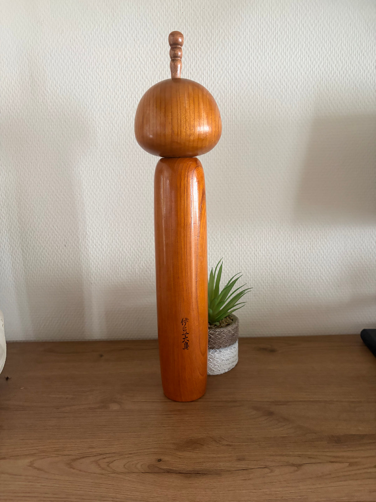 Vintage Sosaku kokeshi by Toa Sekiguchi (1942-) - Dated 1979
