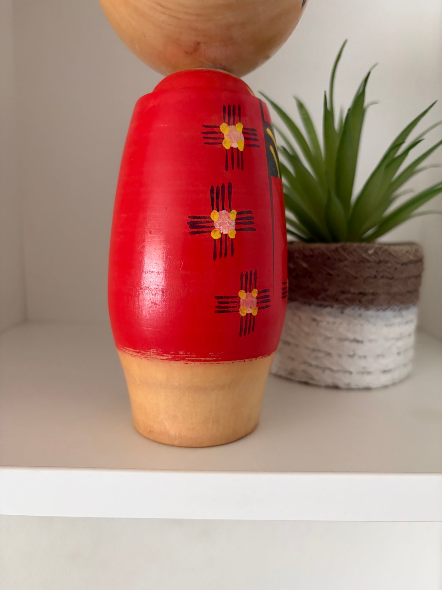 Vintage Sosaku kokeshi by Akira