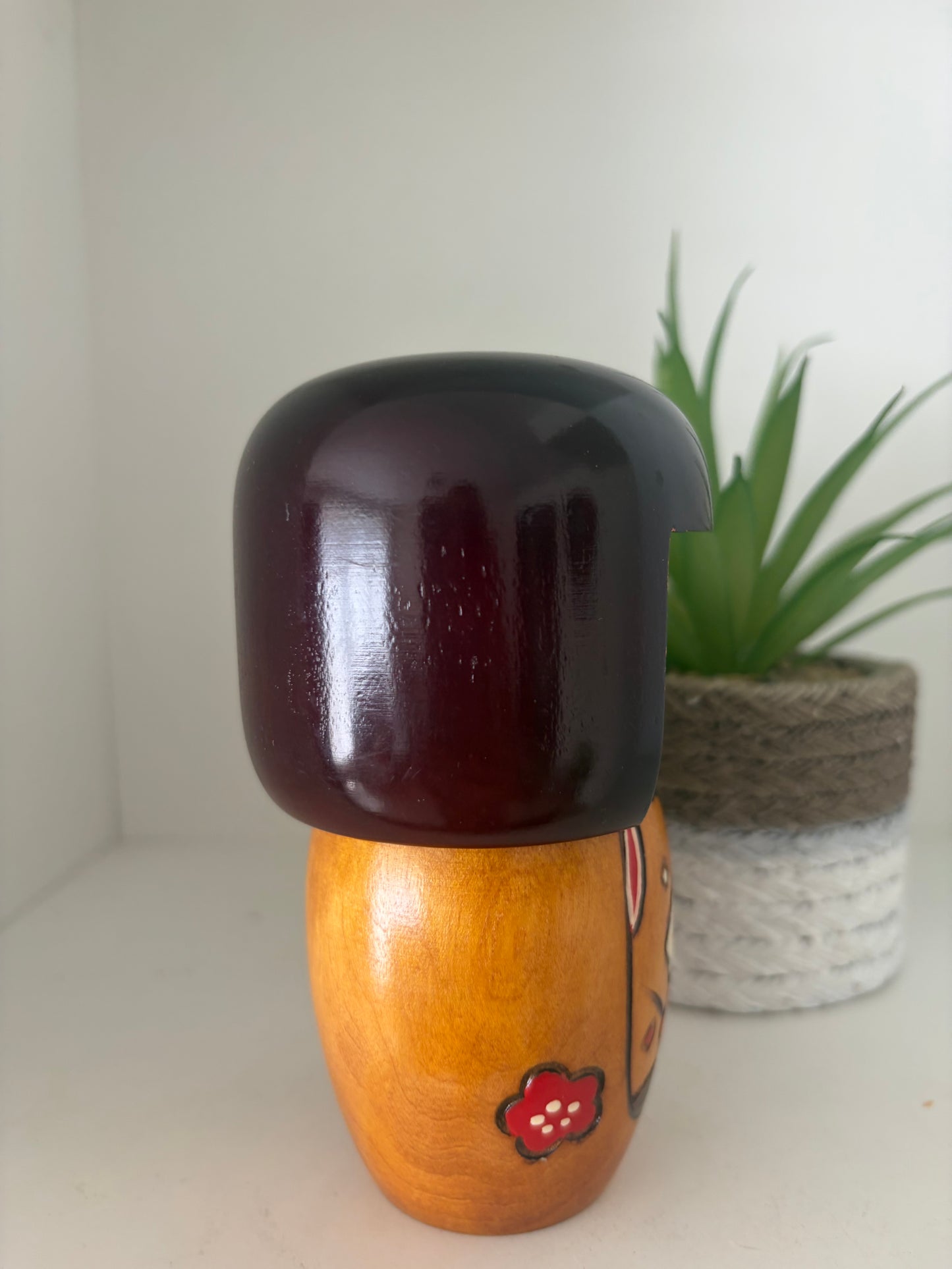 Vintage Gumma kokeshi by Sumitani Kohji