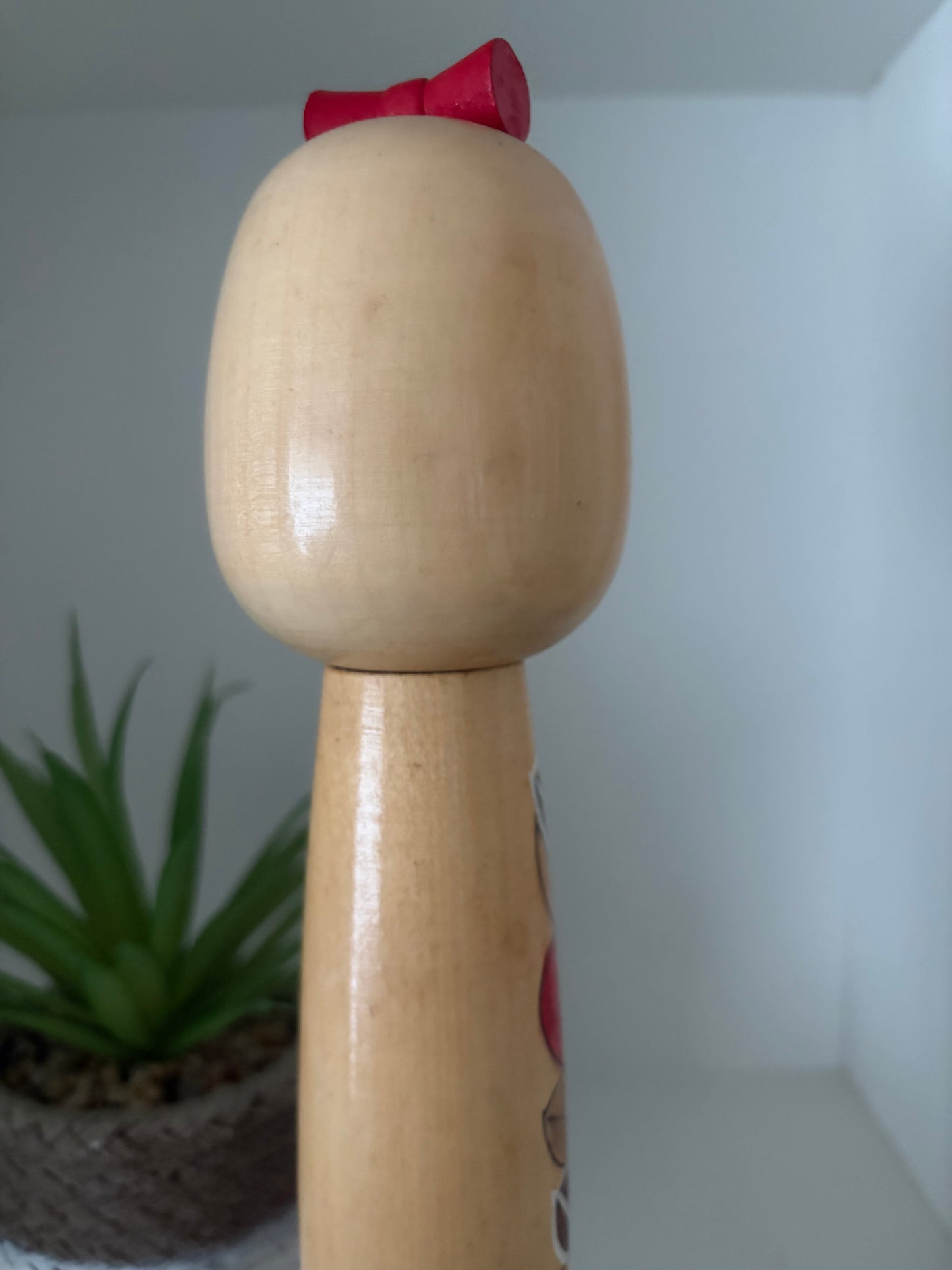 Vintage Sosaku kokeshi by Yajima Suihou (1915-)