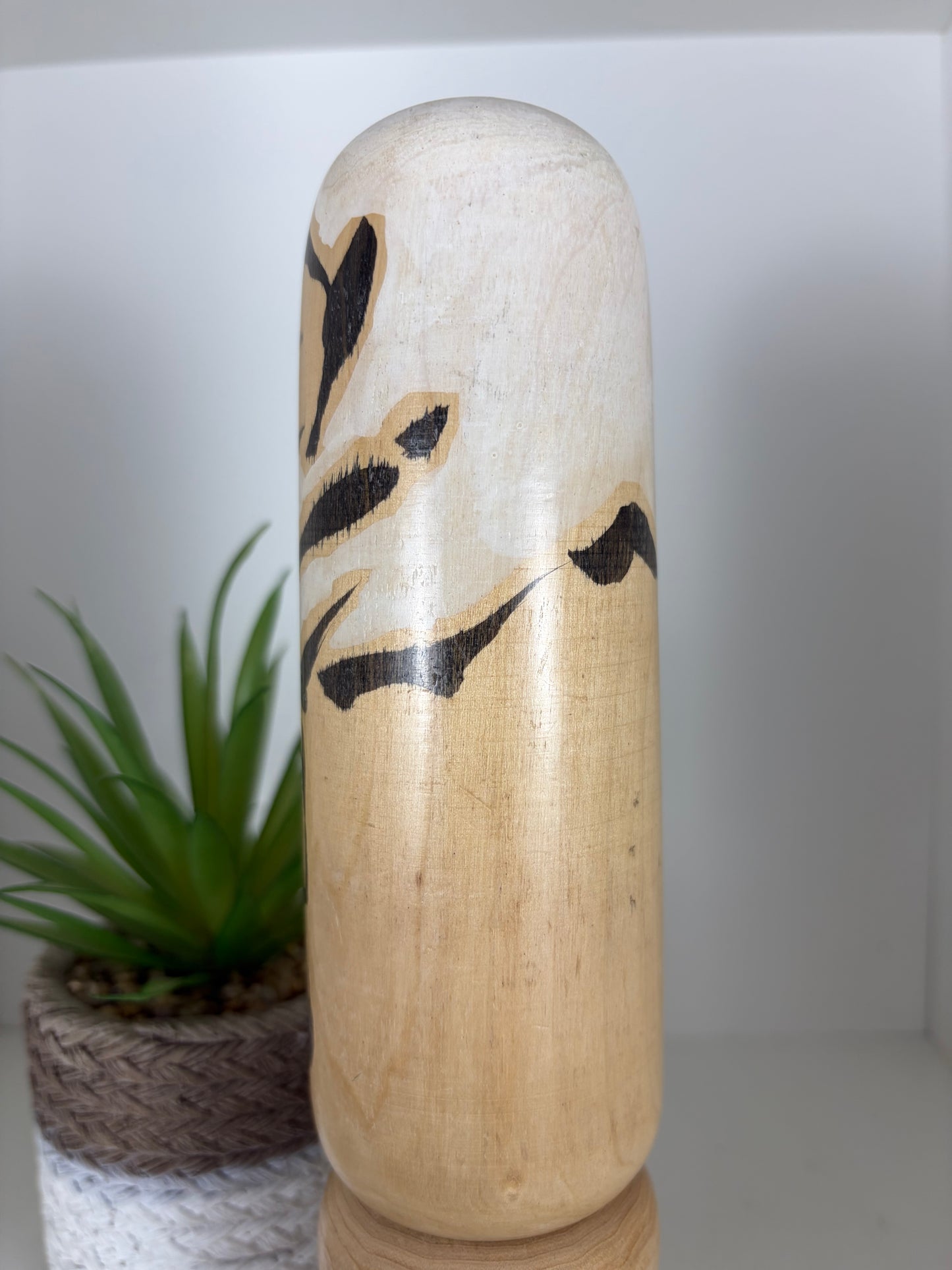 Vintage Sosaku kokeshi by Kiyohara Takao (1916-)