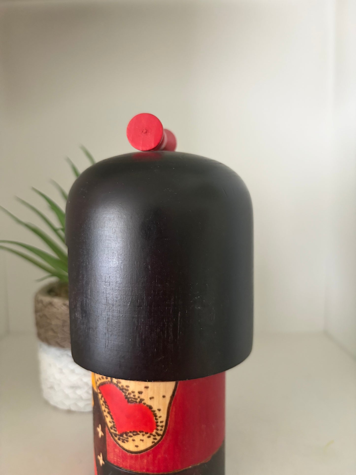 Lovely vintage Sosaku kokeshi by Akimitsu