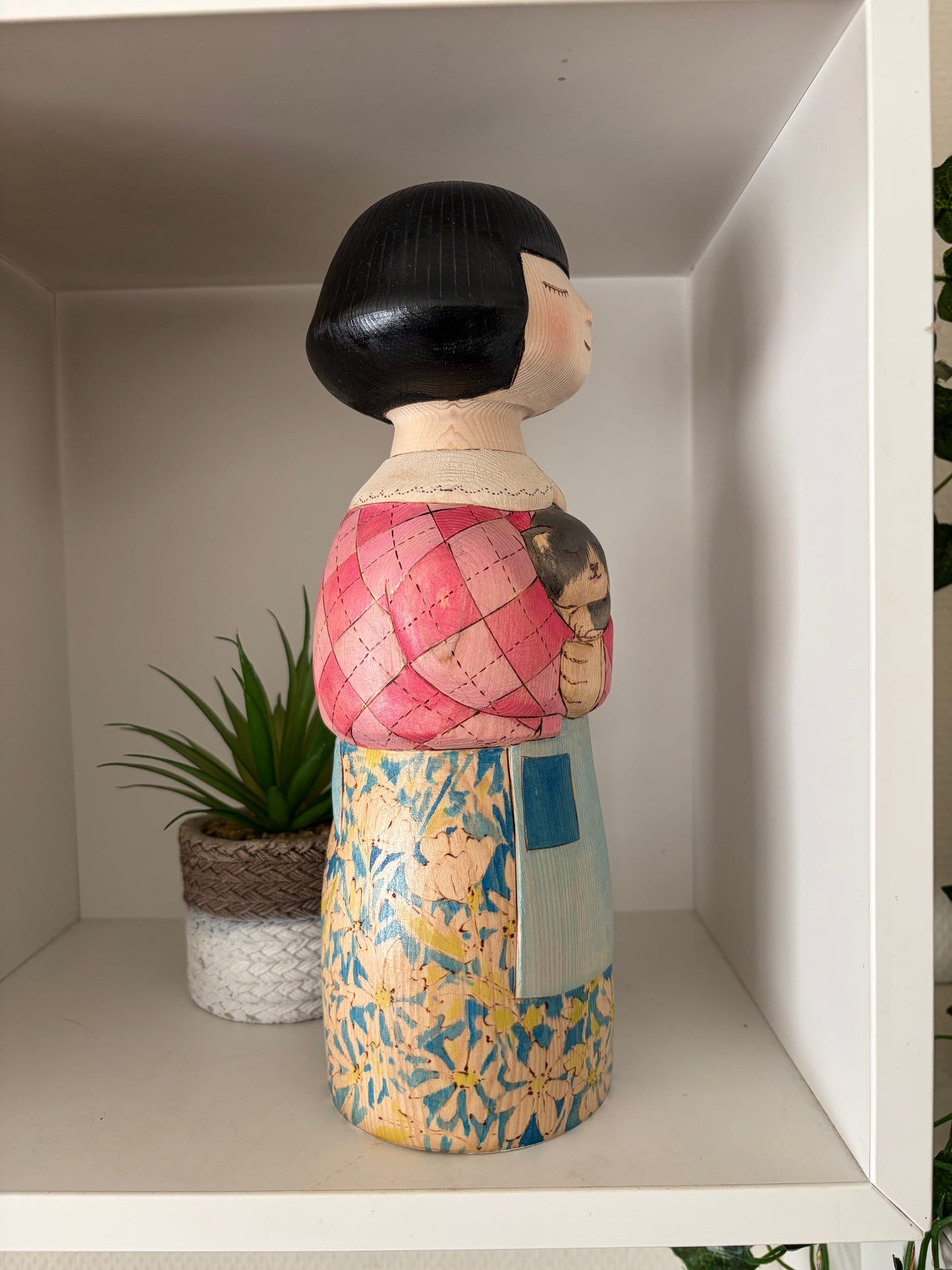 Unique Modern Sosaku kokeshi by Yuko Yamazaki - With box