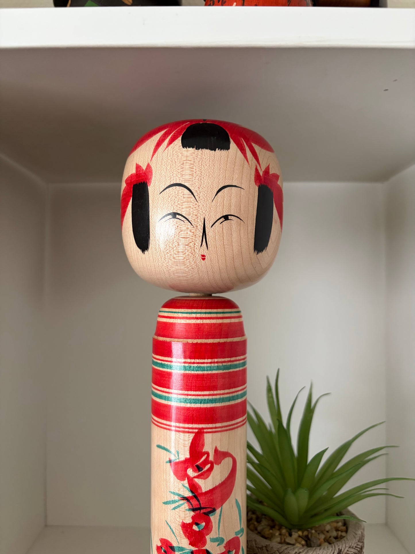 Vintage traditional Yamagata kokeshi by Seijiro Kobayashi (1926-)