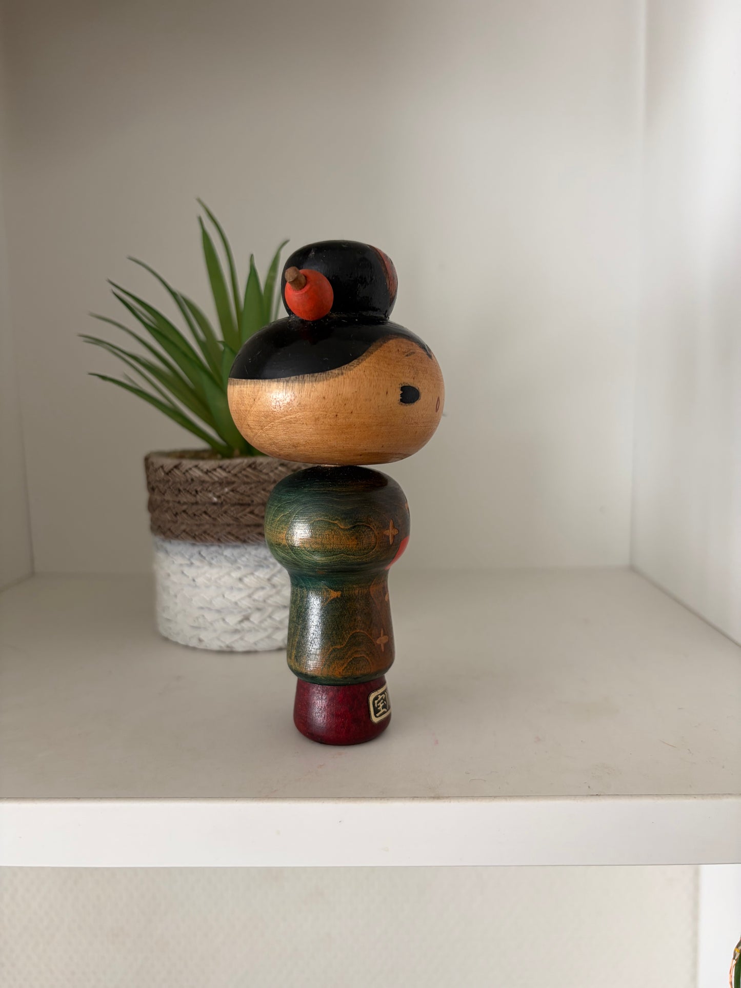Cute vintage Sosaku kokeshi
