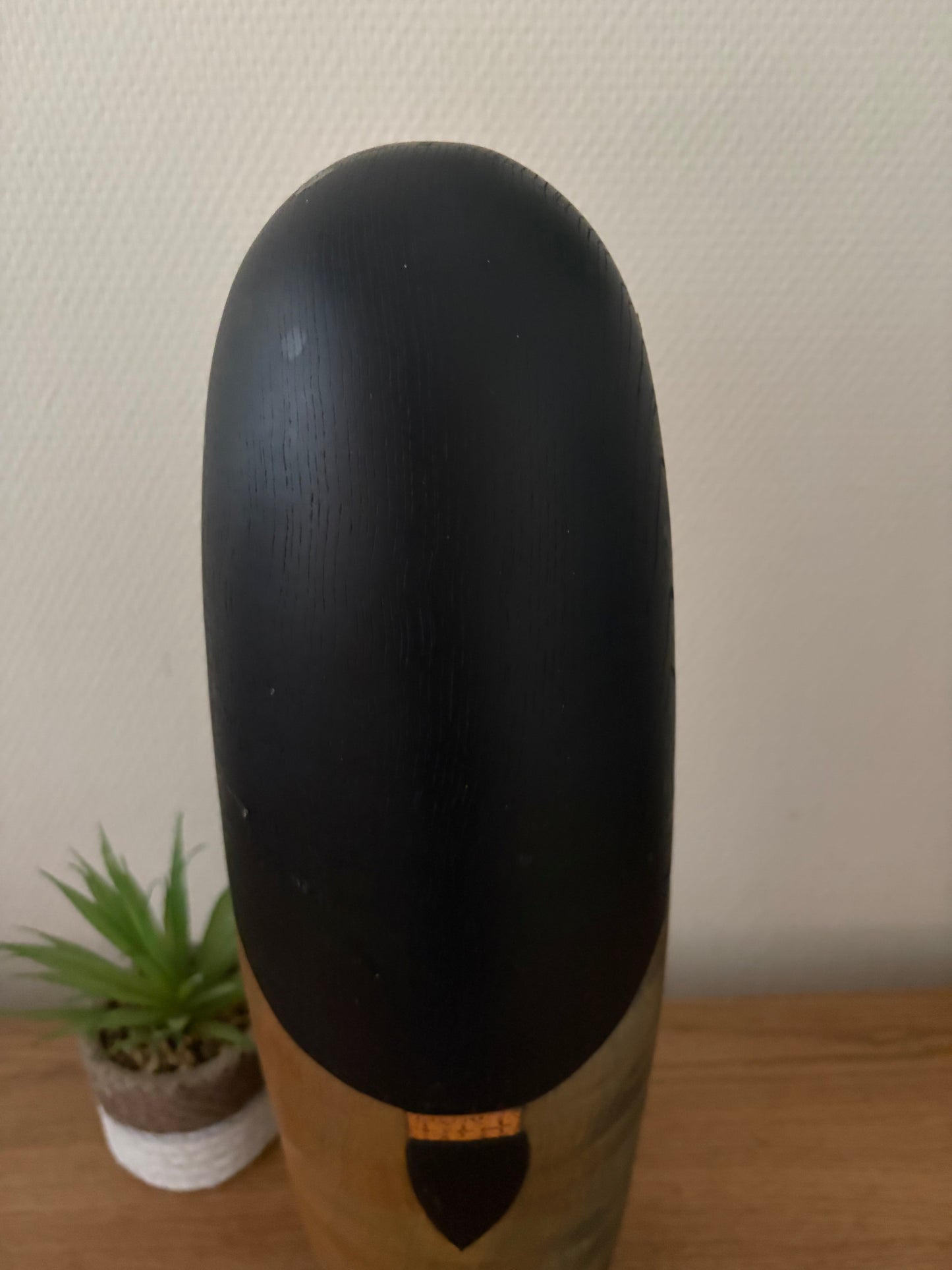 Exclusive Sosaku kokeshi by Aoki Ryoka (1931-) 41,5cm