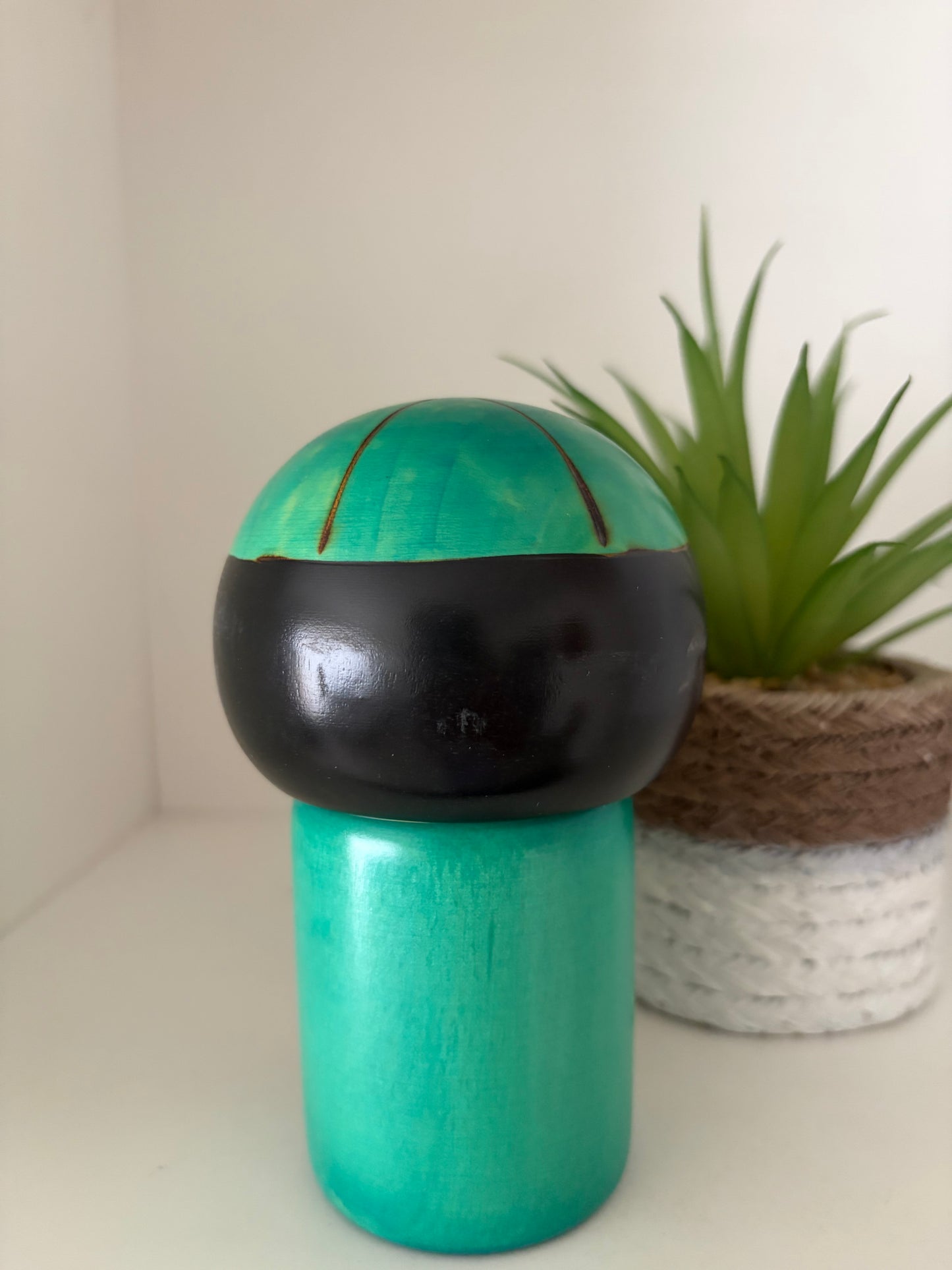 Rare vintage sosaku kokeshi by Usaburo