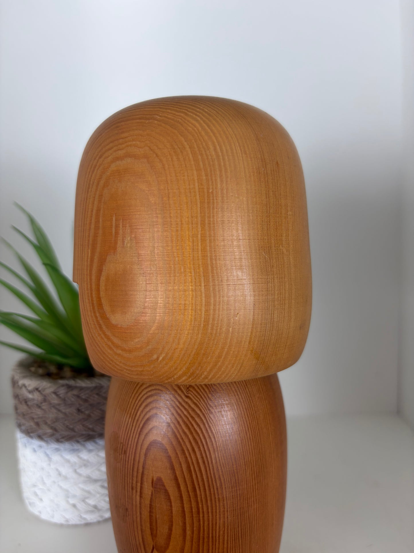 Rare Vintage Gumma kokeshi by Kunio Miyagawa (1933-)