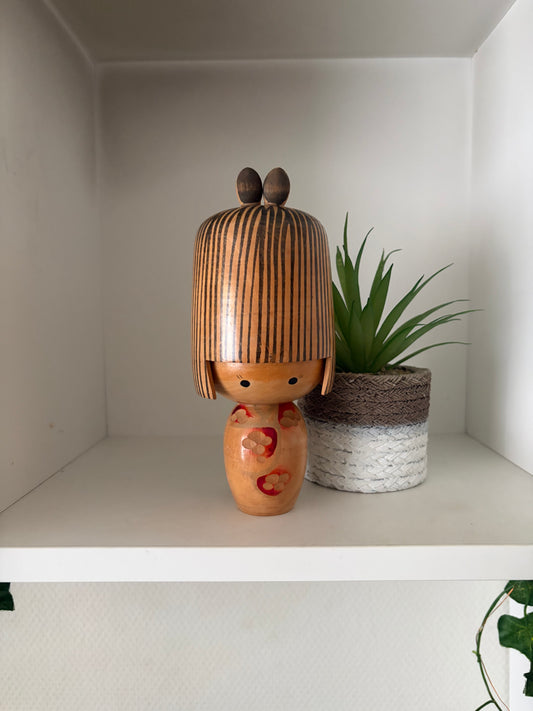 Rare vintage Sosaku kokeshi by Inosuke Kobayashi (1931-)