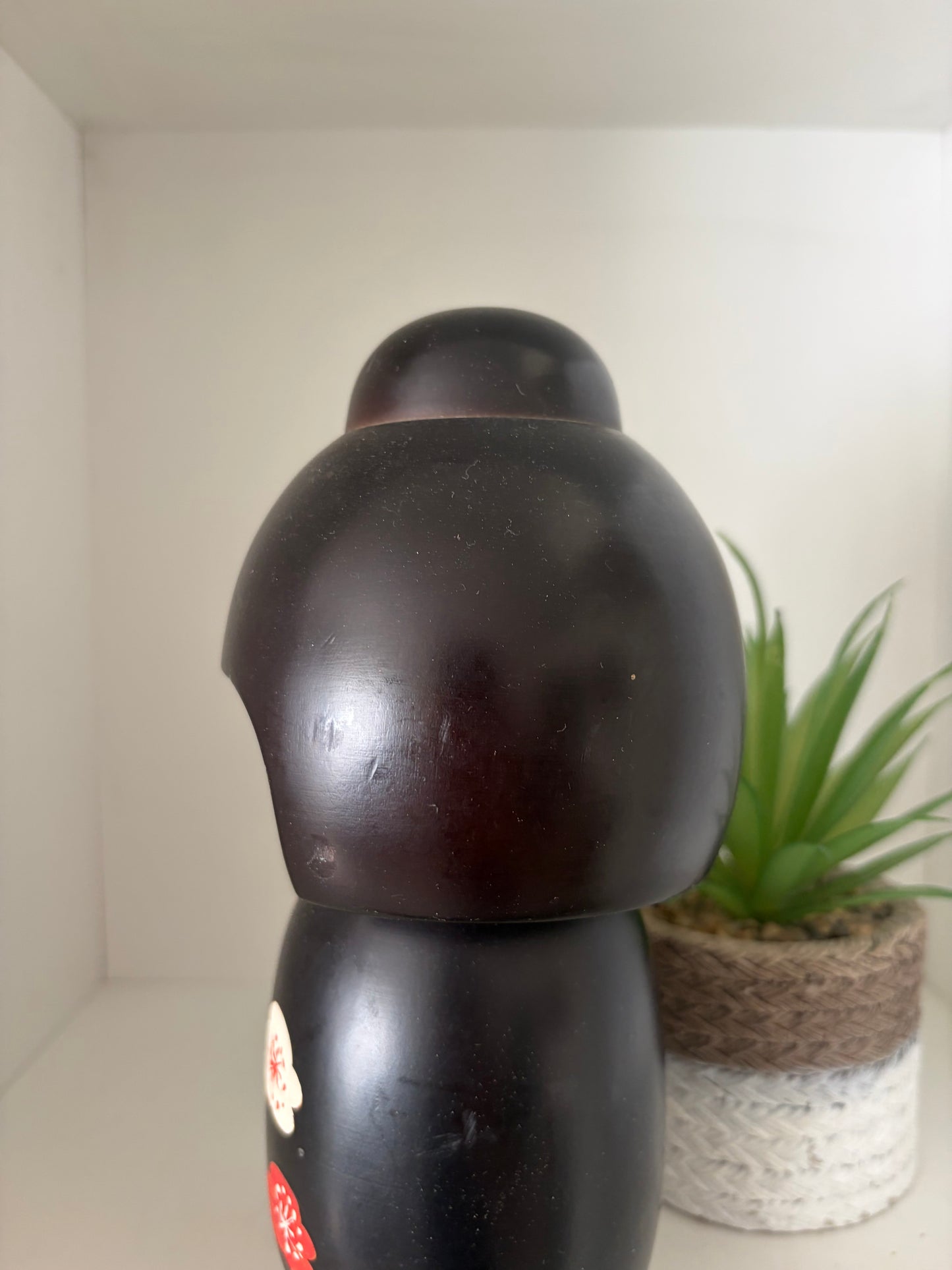 Vintage Sosaku kokeshi by Hajime Miyashita (1940-)