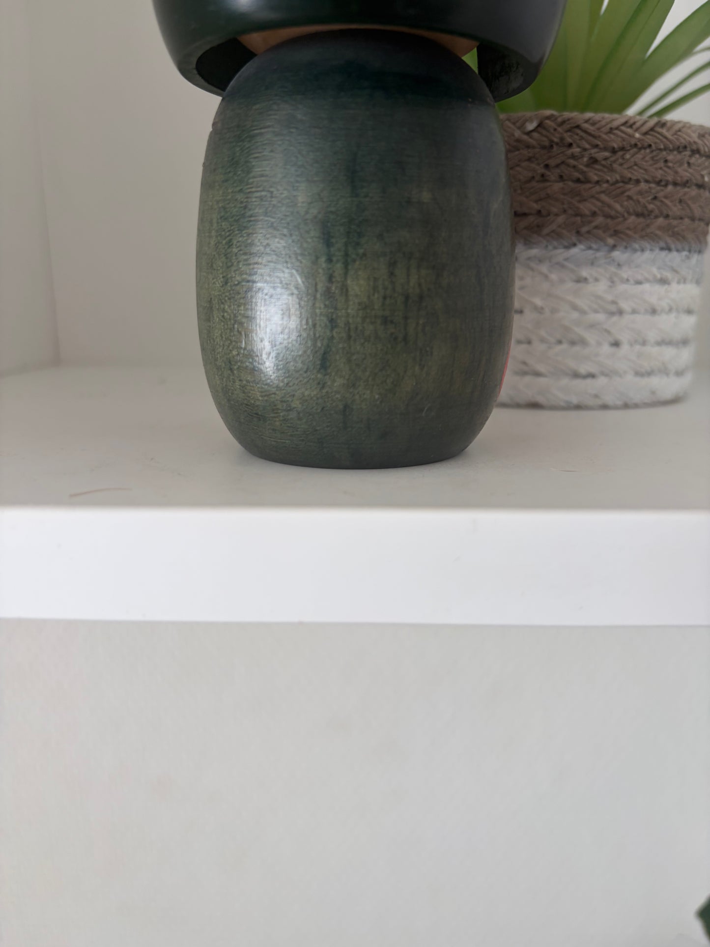 Vintage Gumma kokeshi by Hajime Miyashita (1940-)