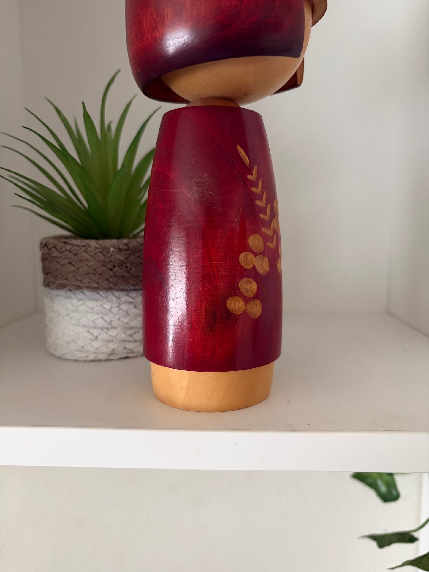 Vintage Sosaku kokeshi by Fujikawa Masae (1942-2015)