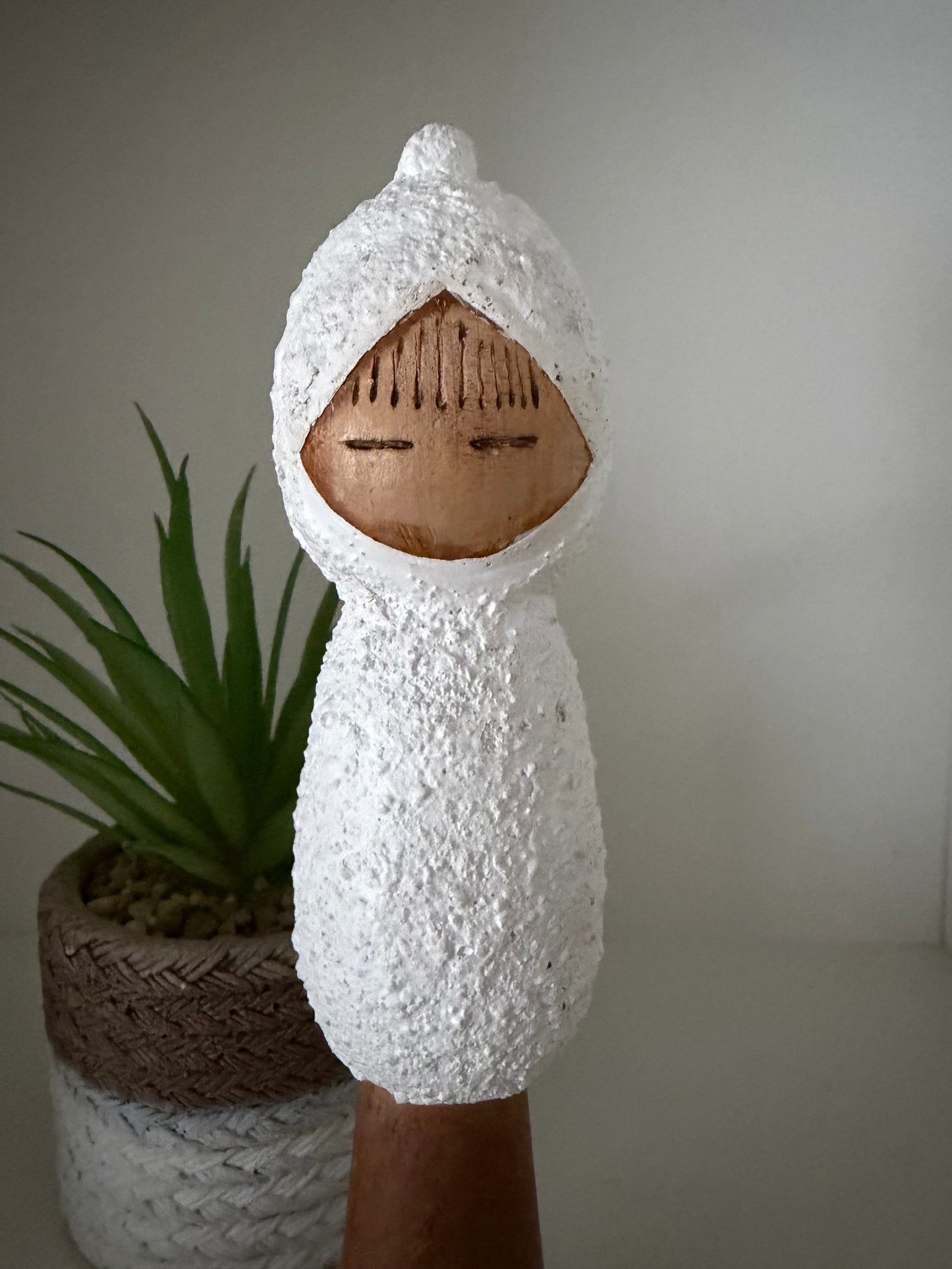 Vintage Sosaku Kokeshi made by Issetsu Kuribayashi (1924-2011)