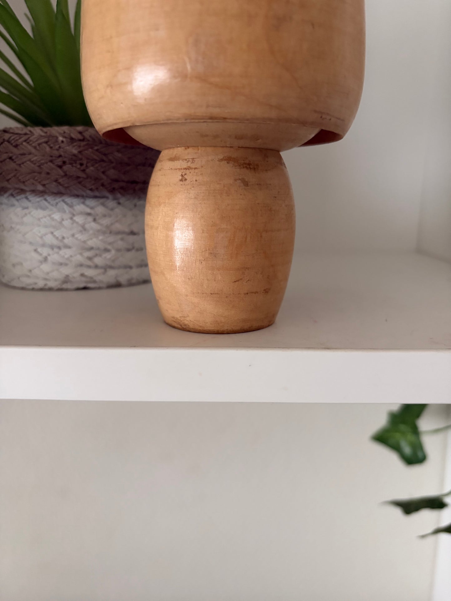 Rare vintage Sosaku kokeshi by Inosuke Kobayashi (1931-)