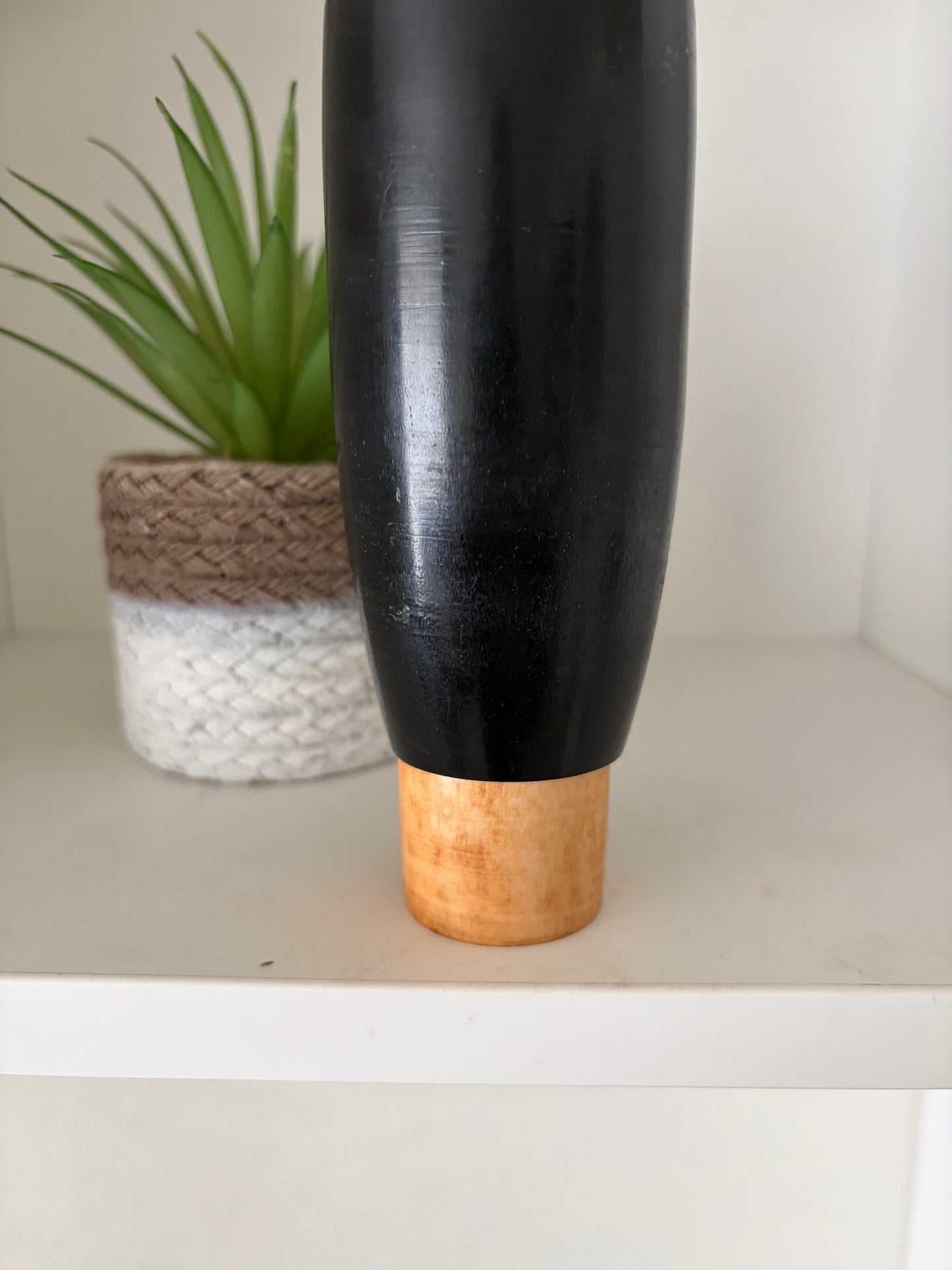 Vintage Sosaku Kokeshi made by Sato Suigai (1920-)
