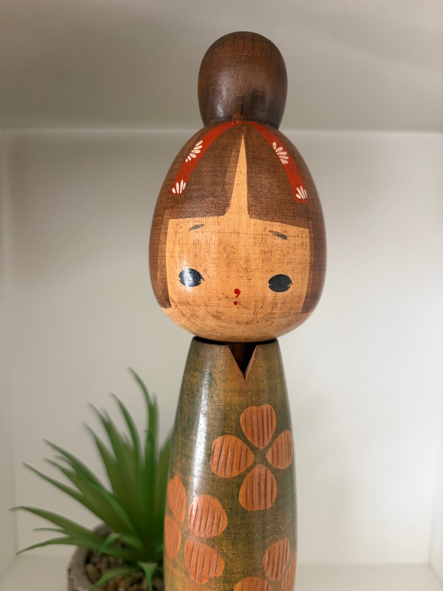 Vintage Sosaku kokeshi by Isamu Yamakawa (1928-)
