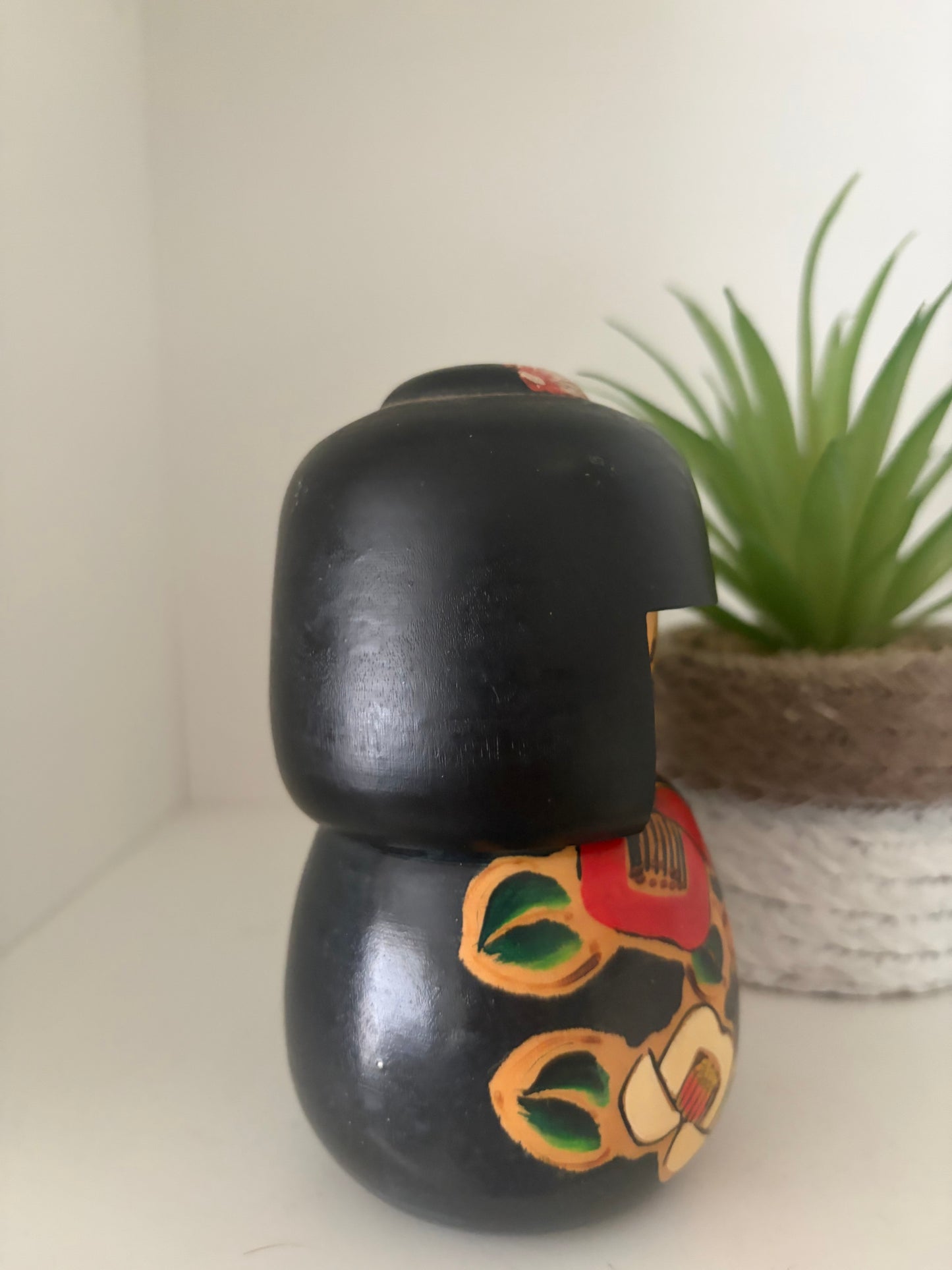 Vintage Sosaku kokeshi by Miyama Keiji