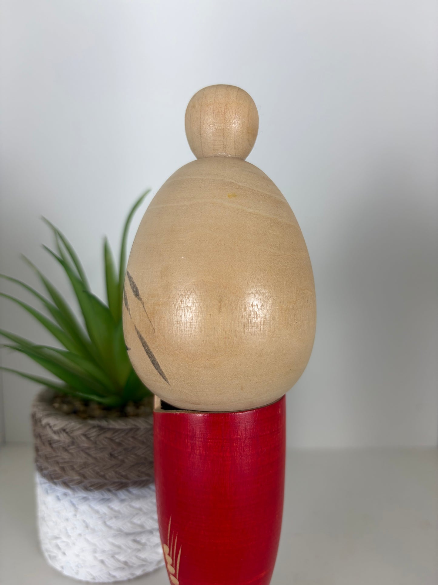 Vintage Sosaku kokeshi by Sato Suigai (1920-)
