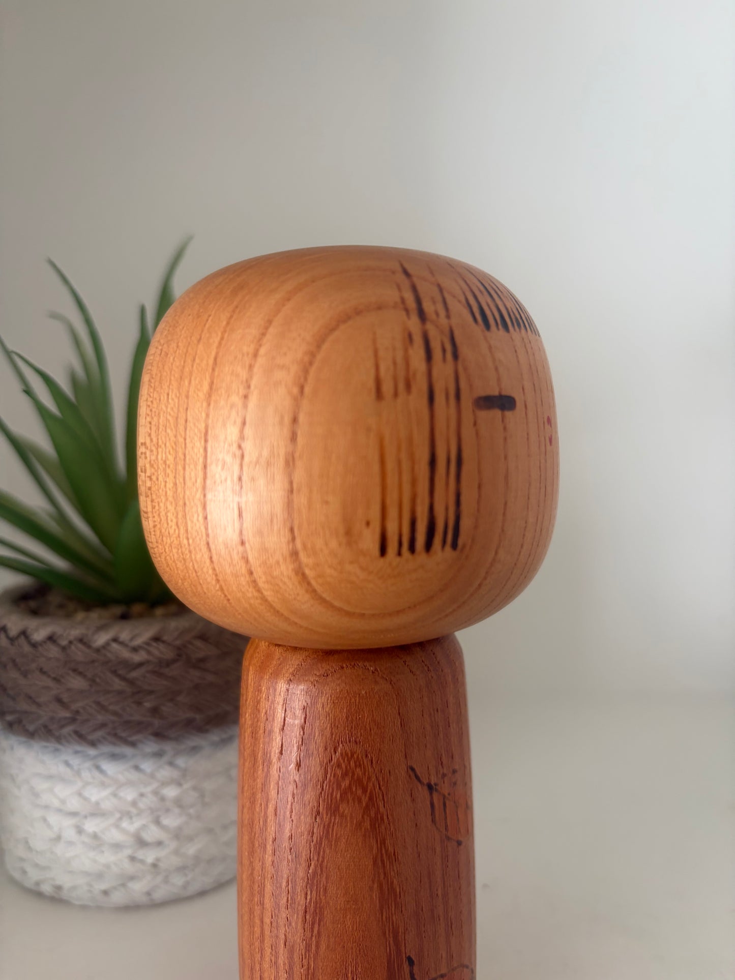 Vintage Sosaku kokeshi by Isamu Yamakawa (1928-)
