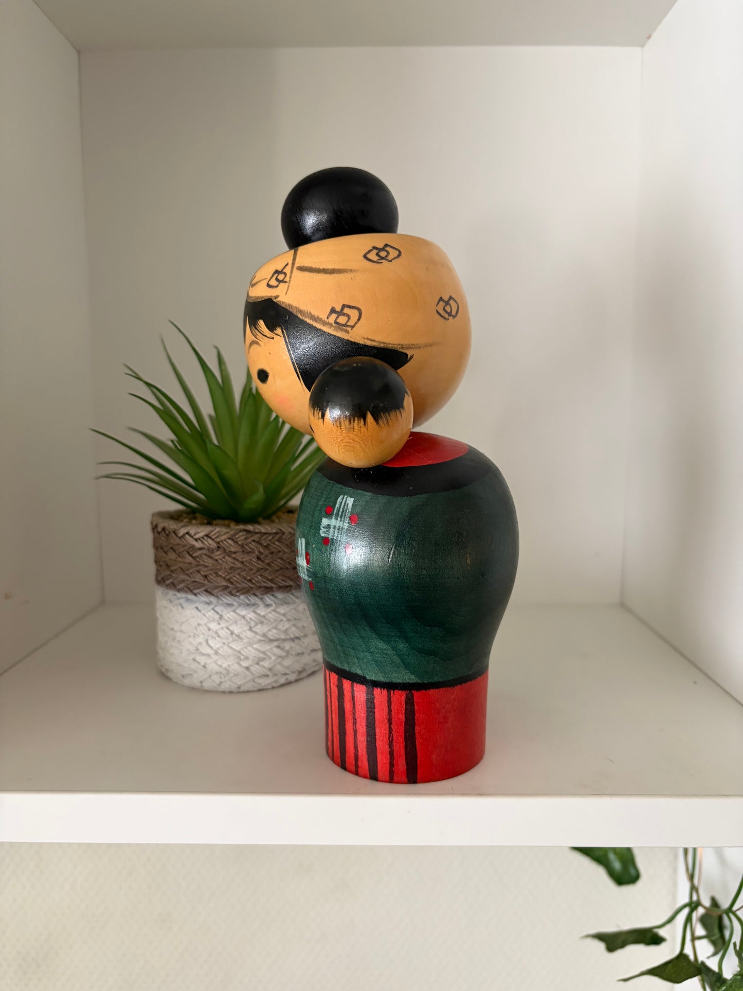 Vintage Creative kokeshi by Hajime Miyashita(1940-)