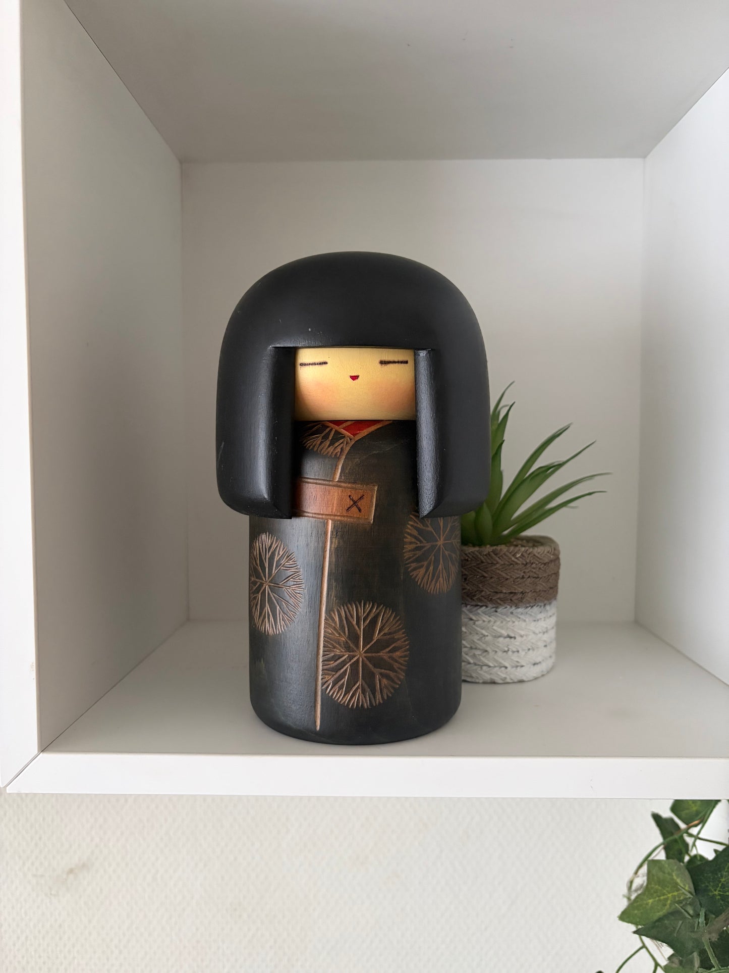 Vintage Gumma kokeshi by Sansaku Sekiguchi (1925-2018)Big version