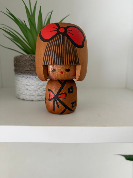 Cute vintage Sosaku kokeshi by Daisuke Takeda