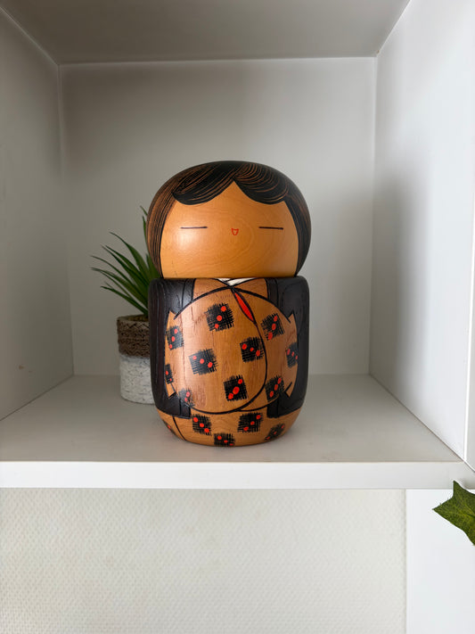 Vintage Gumma kokeshi by Usaburo- With hidden storage