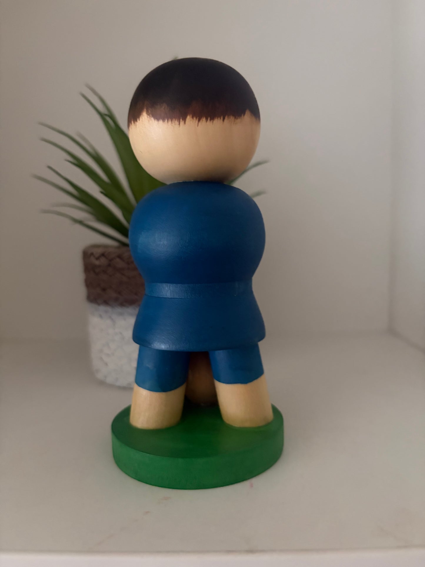 Vintage Sosaku kokeshi by Aoki Ryoka (1931-)