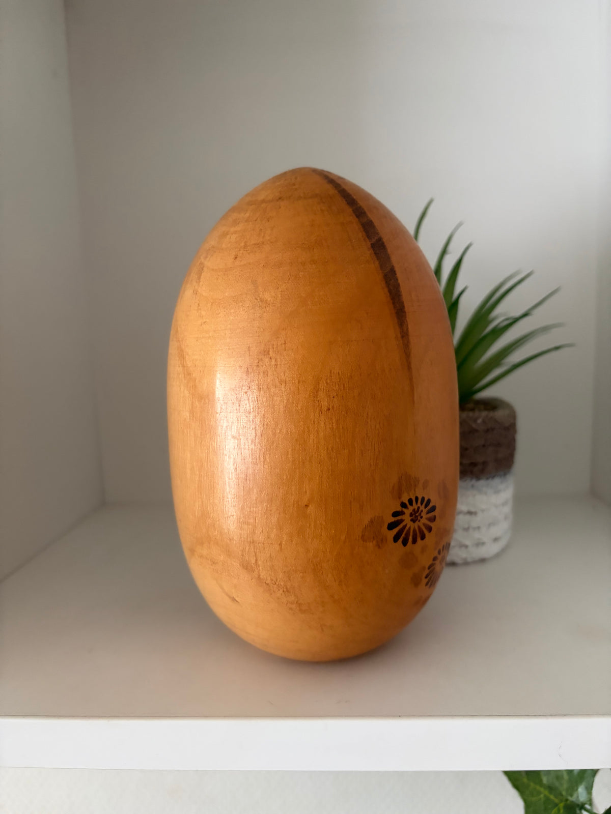 Rare vintage Sosaku kokeshi by Kano Chiyomatsu (1935-)
