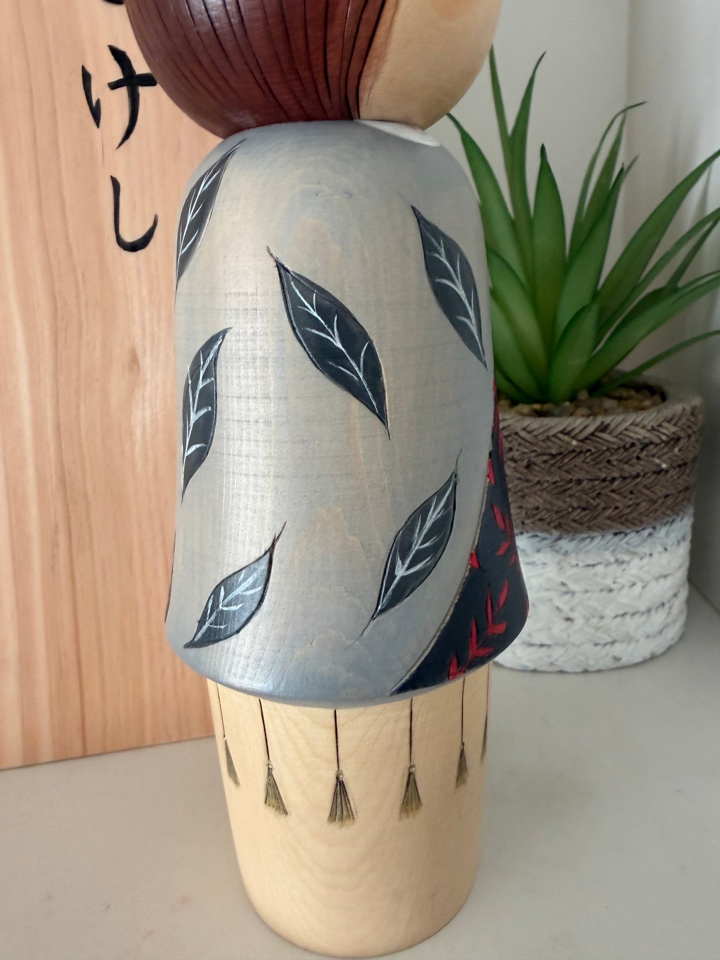 Exclusive Award winning kokeshi by Nagisa Hirano!