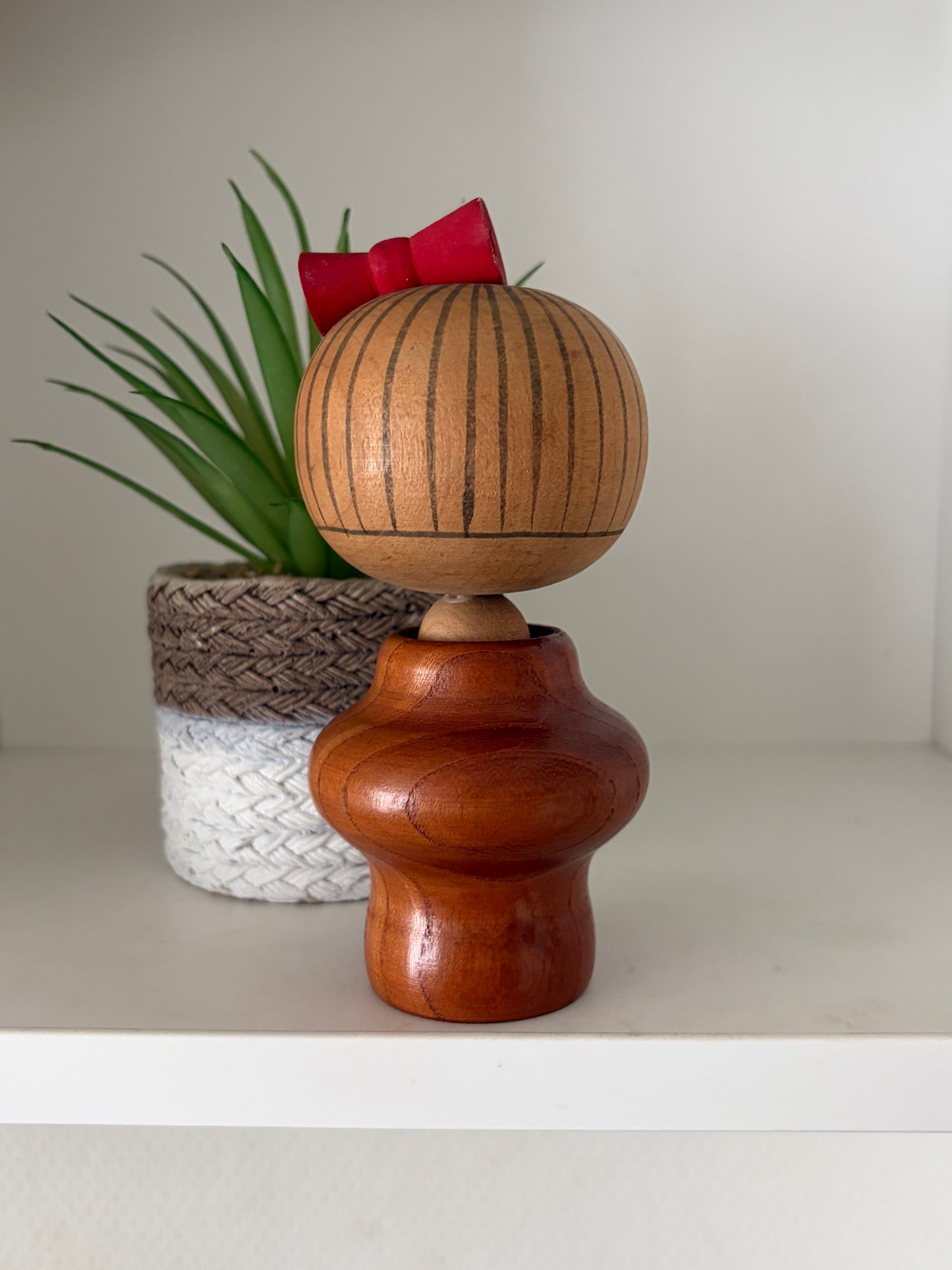 Cute Vintage Sosaku kokeshi