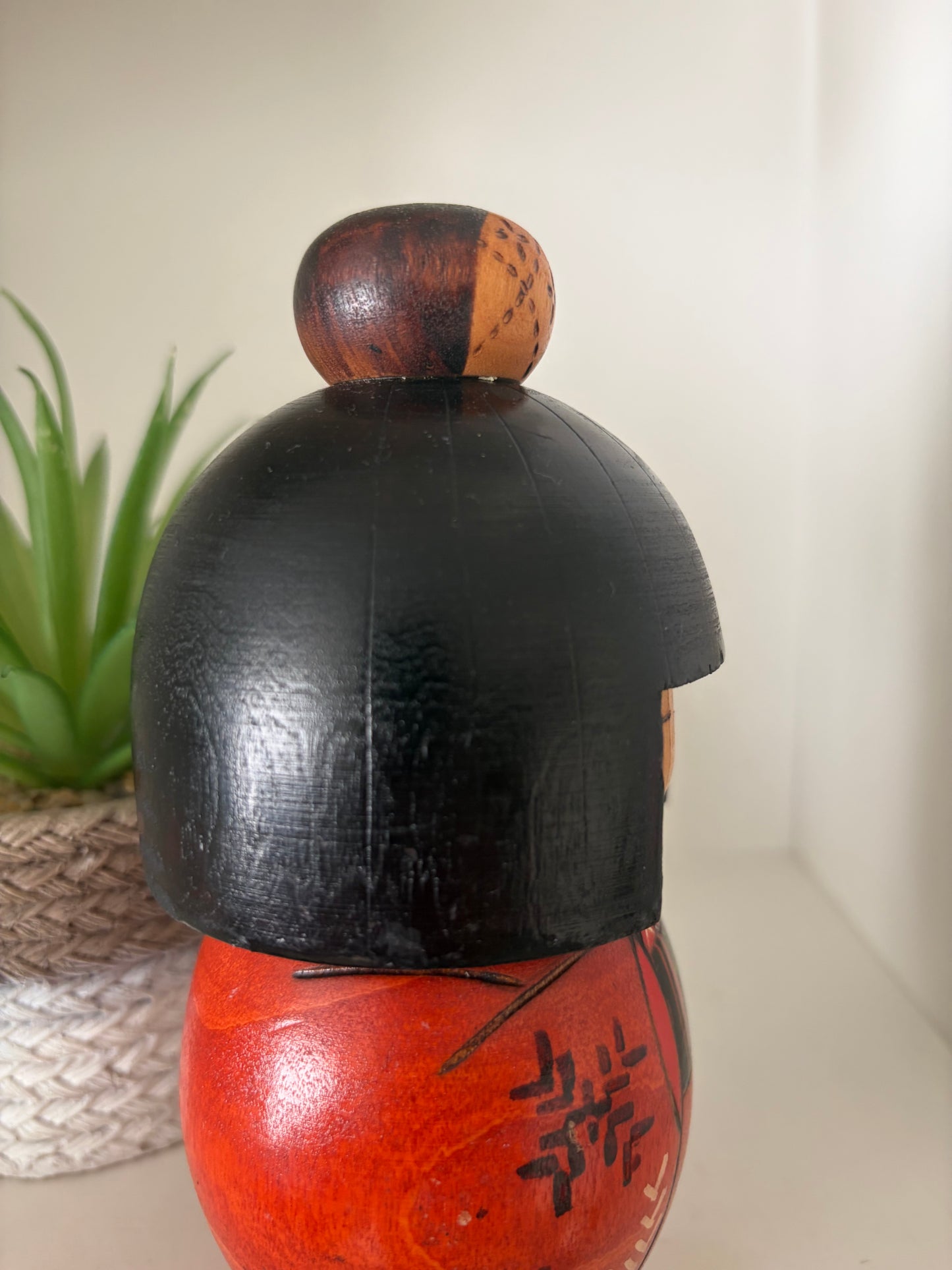 Vintage Gumma kokeshi by Kazuo Takamizawa (1927-)
