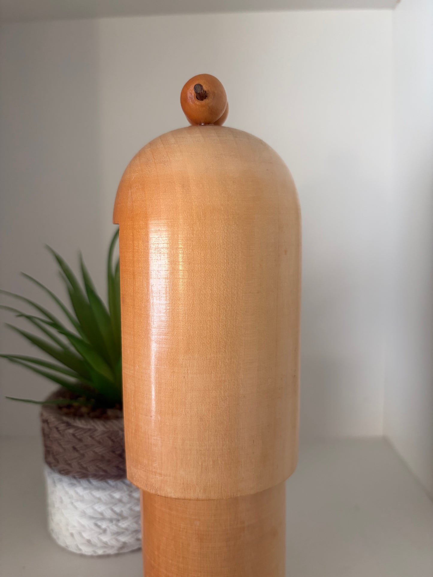 Vintage Sosaku kokeshi by Mitsuo